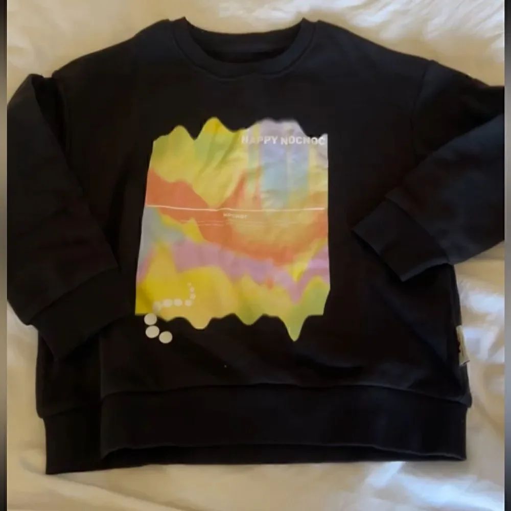 Happy Nocnoc Kids Black Sweatshirt, Size 7Y, NWT